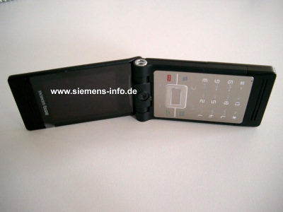 Телефон BenQ Siemens EF82: первые фото